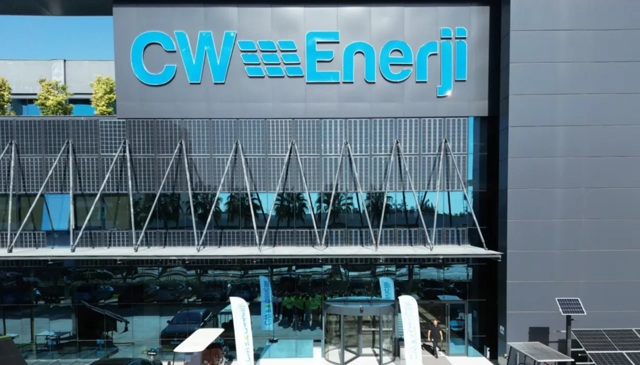 Büyüme Sinyali: CWENE, 87 Milyon TL'yi Aşkın Yeni GES Sözleşmesi İmzaladı