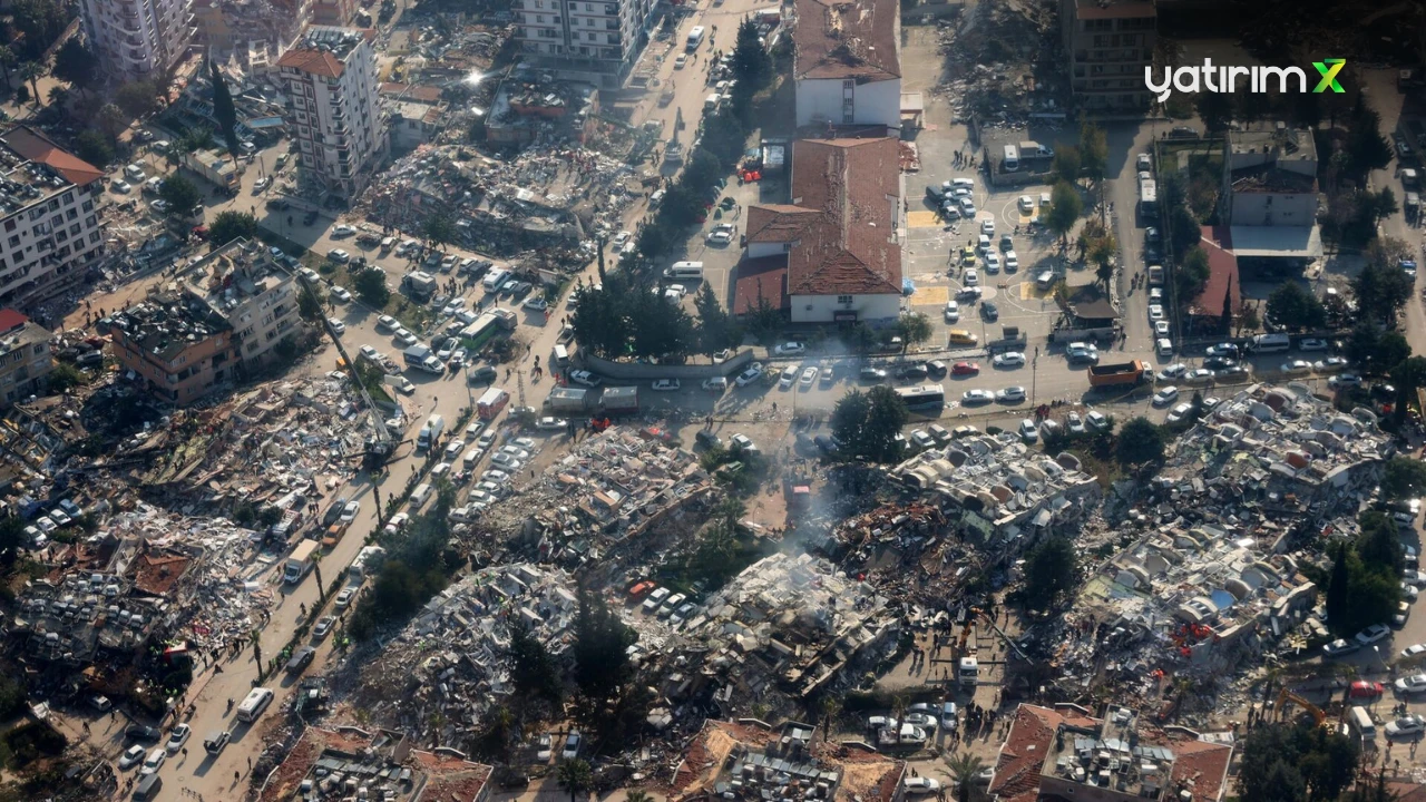 Deprem Bölgesindeki İnşaat Süreleri Uzatıldı