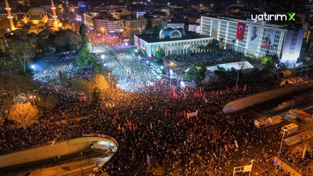 Berkay Gezgin ve 101 Tutuklu Öğrenciye Tahliye Kararı! İstanbul 49. Asliye Ceza Mahkemesi'nden Kritik Karar