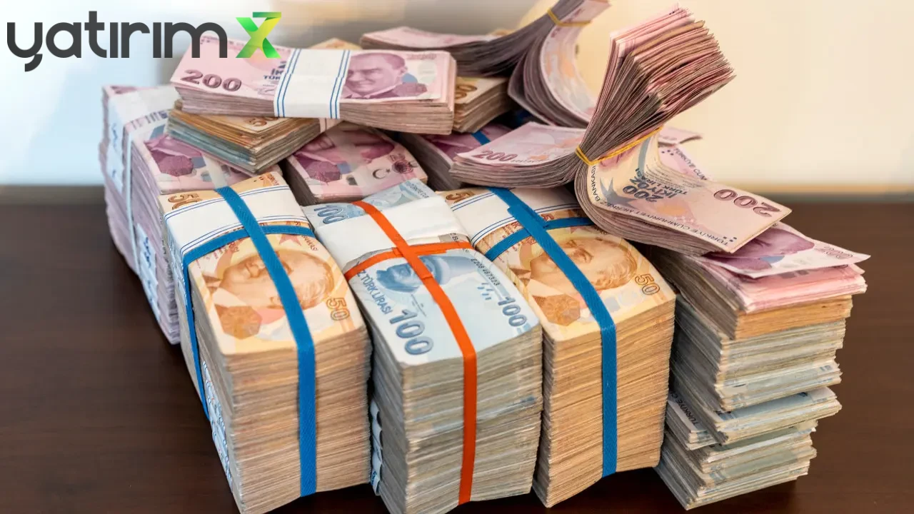 Hazine Bütçesi Ağustos'ta Fazla Verdi, Yıllık Açık Devam Ediyor