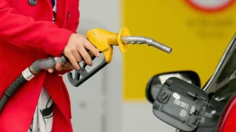 16 Mayıs 2025 Akaryakıt Fiyatları: Motorin 1,83 TL Zamlandı