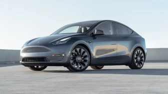 AL-SATÇILARA TESLA FRENİ: 6 Ay/6000 KM Servis Yasağı ve Devir Engeli