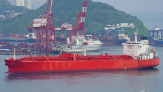 Rusya Türkiye'den benzin ithal ediyor: Mersin’den ilk tanker yola çıktı