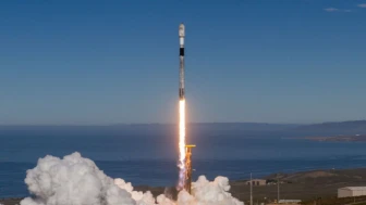 SpaceX Büyümede Sınır Tanımıyor: Gelirler %92 Arttı!