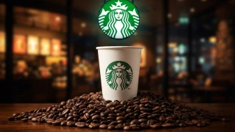 Starbucks yüzlerce şubesini kapatıyor: 2 milyar dolar hedef