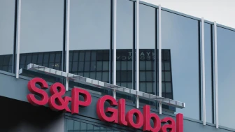 S&P uyardı: Yapay zekâyı yönetemeyen bankanın notu riske girecek