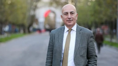 Sherlock Holmes Göndermesiyle Enflasyon Analizi: Mahfi Eğilmez Sahneye Çıktı!