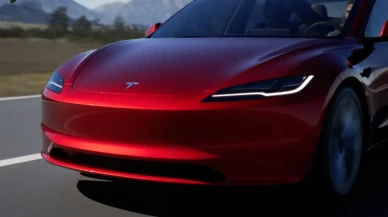 Tesla Çin'de Çakıldı: Satışlar Yüzde 35 Düşüşle 3 Yılın Dibinde!