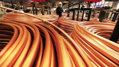 Bakır Fiyatları 2025'te Rekor Kırdı: Yapay Zeka Talebi Fiyatları Uçurdu