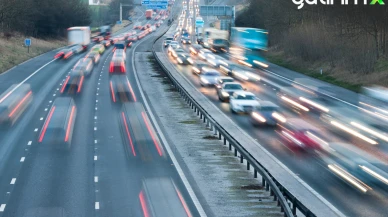 İstanbul'da depremlerin ardından trafik kilit