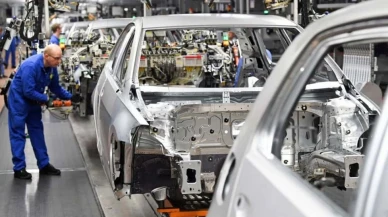 Otomotiv üretimi %8 düştü, ihracat 24,4 milyar dolarla lider kaldı