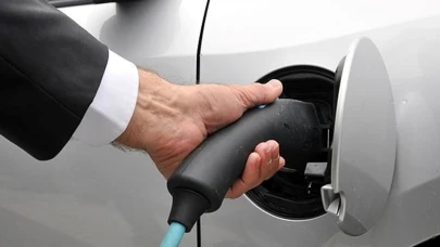 Avrupa Birliği, Çin'de üretilen elektrikli araçlara ek vergi getiriyor