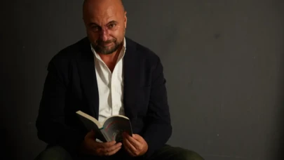 Bora Özkent Kimdir? Bora Özkent Eğitimi Alınmalı mı?