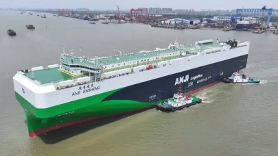 Dünyanın En Büyük Otomobil Gemisi Avrupa Yolcusu