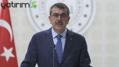 Bakan Tekin'den Eğitimde Yeni Dönem: Üniversiteye Başlama Yaşı 15'e mi Düşüyor?