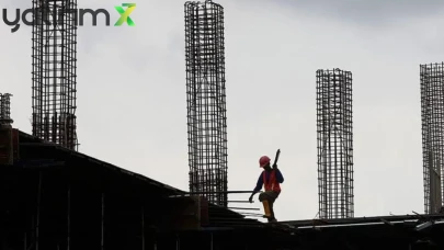 Sektörel Güven Endeksi: Hizmet ve Perakende Nisan'da Geriledi