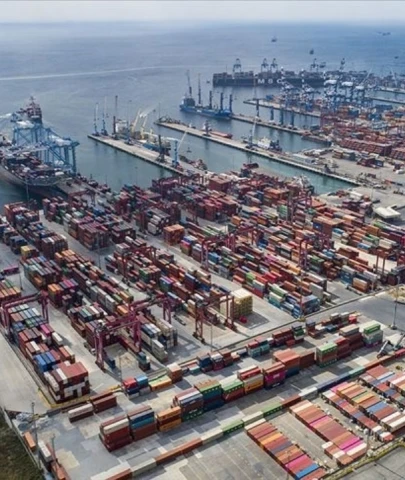 Savaş Körfez’e ihracatı vurdu, İran pazarında talebi patlattı