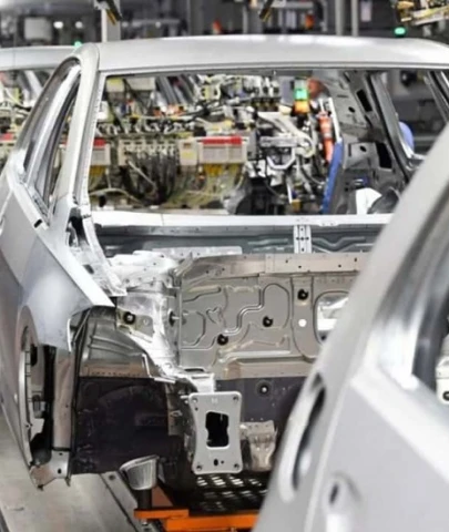 Otomotiv üretimi %8 düştü, ihracat 24,4 milyar dolarla lider kaldı