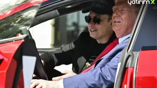 Elon Musk Eski Dostu Trump'a Film Afişiyle Tepki Verdi