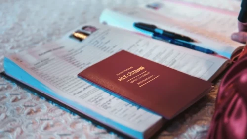 Evlenecek gençlere destek projesi genişliyor: Yeni kriterler yolda