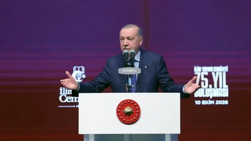 Cumhurbaşkanı Erdoğan: "En büyük güvencemiz TEKNOFEST gençliğidir"