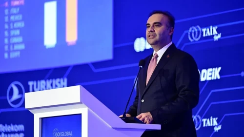Bakan Kacır: Yapay zekâ ve veri merkezine 3 milyar dolar ayrıldı