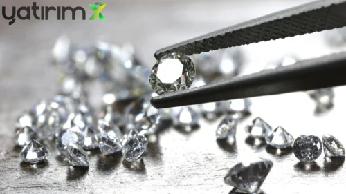 40 yıllık İngiliz mücevher markası Purely Diamonds iflasın eşiğinde