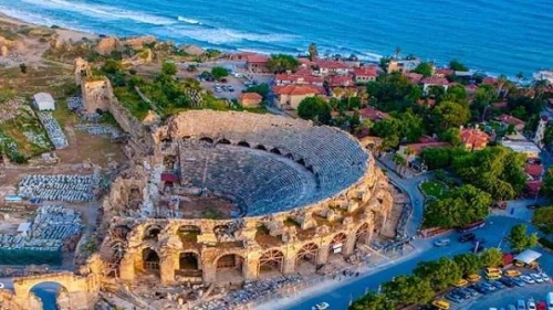 Antalya'da yaz bereketi: Doluluk yüzde 95’i aştı