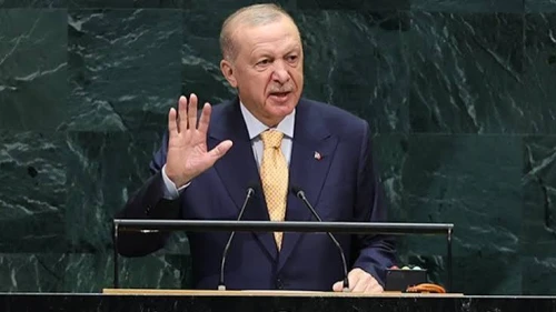 Cumhurbaşkanı Erdoğan: Türkiye'ye tek bir yön tercihi dayatılamaz
