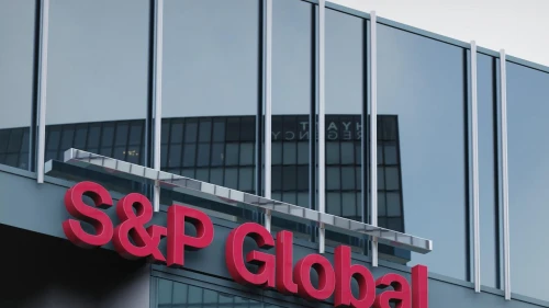 S&P uyardı: Yapay zekâyı yönetemeyen bankanın notu riske girecek