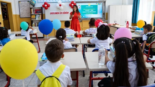 Okullarda uyum eğitimi başladı: Ders başı 14 Eylül'de