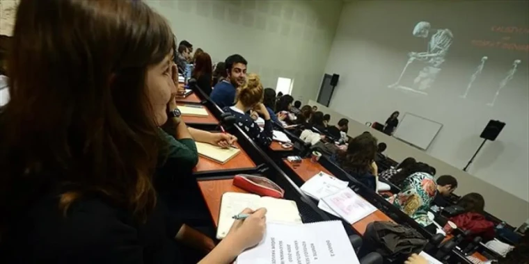Üniversiteye Başlama Maliyeti Rekora Koştu: Öğrenci Ailesine Dev Fatura! 3