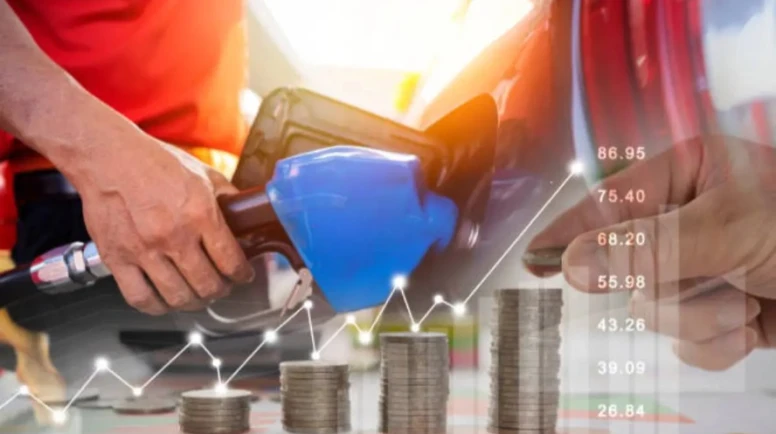 Akaryakıt fiyatlarında hareketlilik: Benzine tarihi indirim yolda