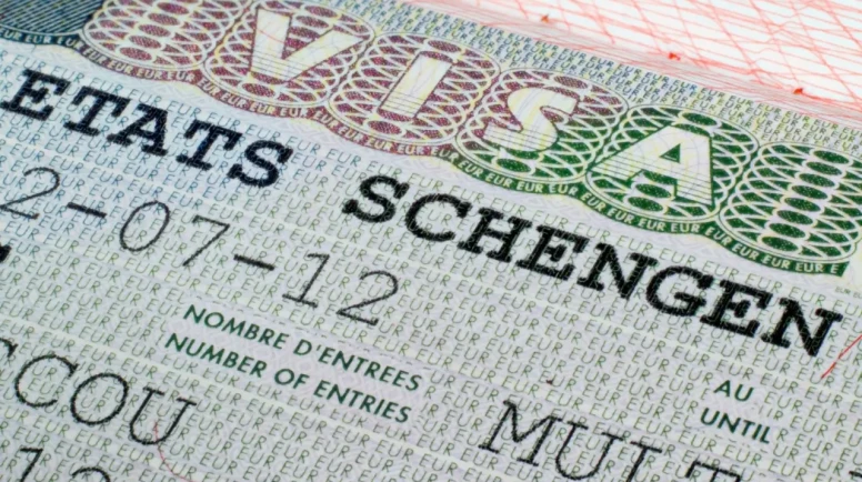 Schengen EES Sistemi Nedir? Avrupa Havalimanlarında Kaos