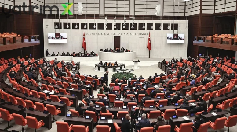 TBMM'den Doğum İzni ve Sosyal Medya Teklifine Onay