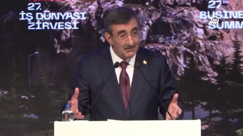 Cevdet Yılmaz'dan fon krizi açıklaması: Yapısal değil, kısıtlı bir sorun