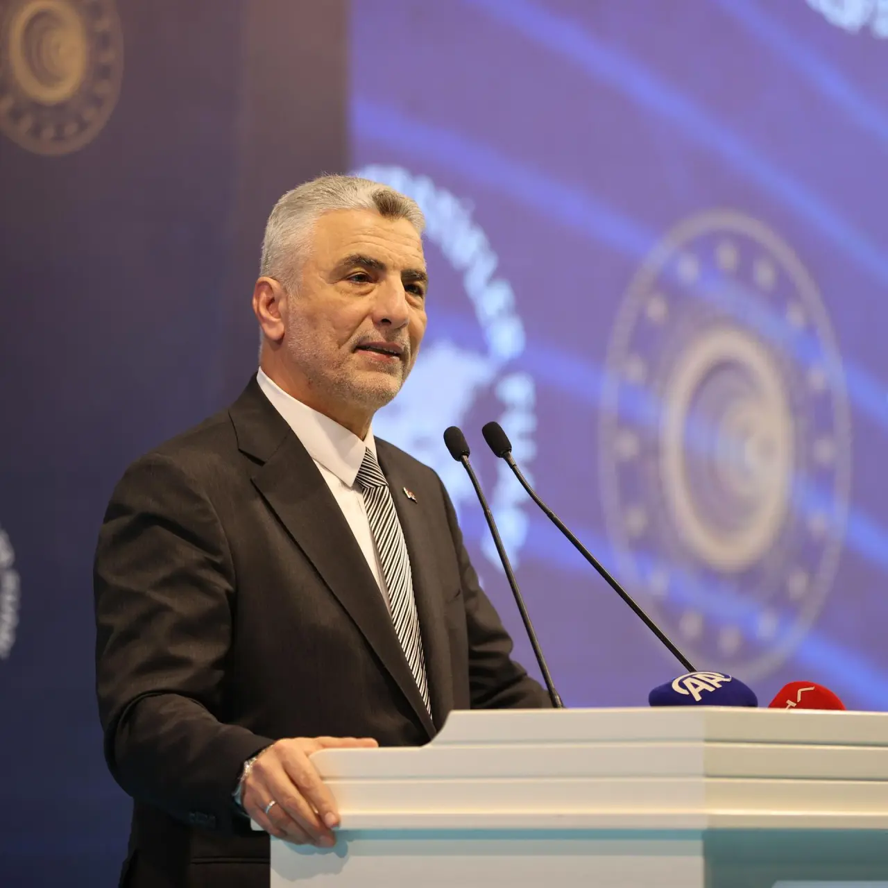 Ticaret Bakanı Bolat: Cari işlemler açığımızın 32 milyar dolar civarına düştüğünü göreceğiz - 21.03.2024, Sputnik Türkiye