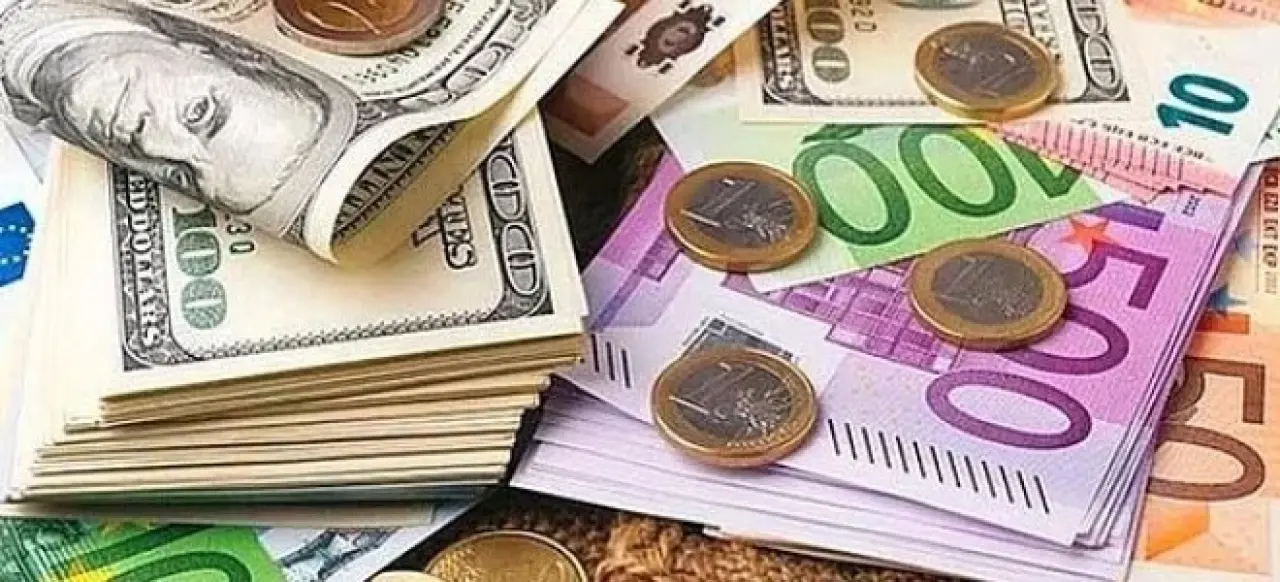 Altın, dolar ve euro arasında nasıl bir ilişki var? Bu ilişki nasıl  yorumlanmalı?