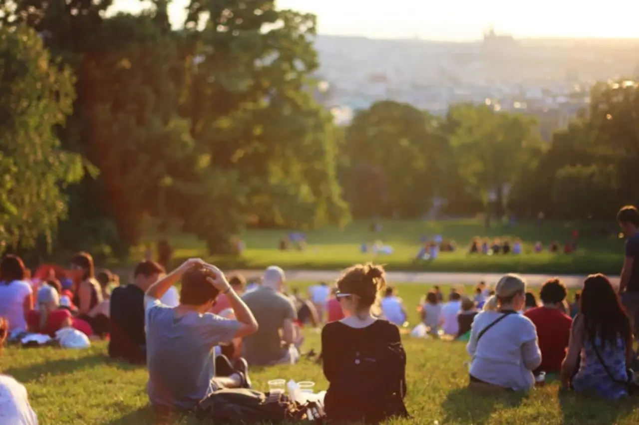 TÜİK: Ne okuyan ne çalışan genç sayısı yükseliyor | Independent Türkçe