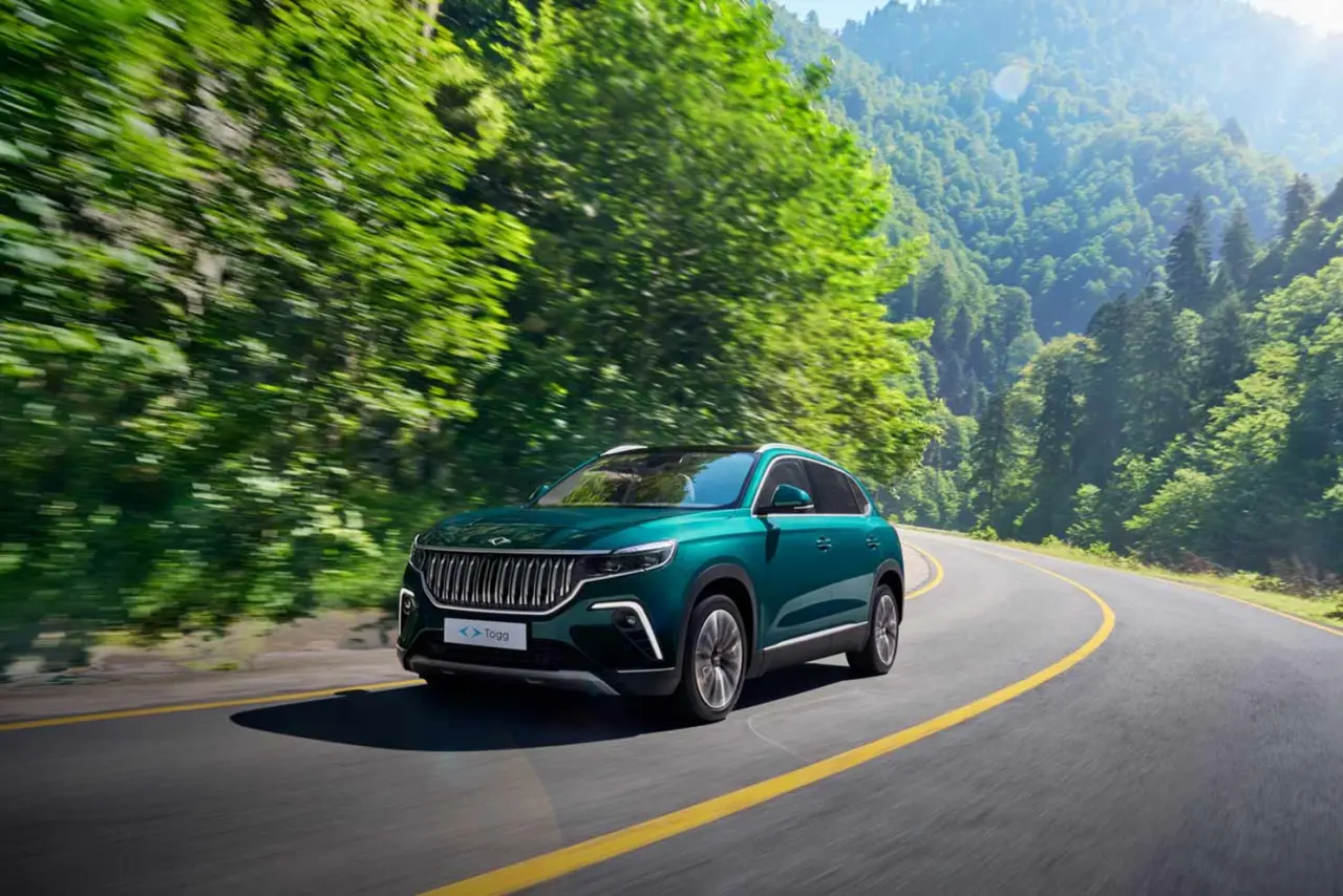 Togg T10X elektrikli araç ve C-SUV segmentinde zirvede - PetroturkPetroturk