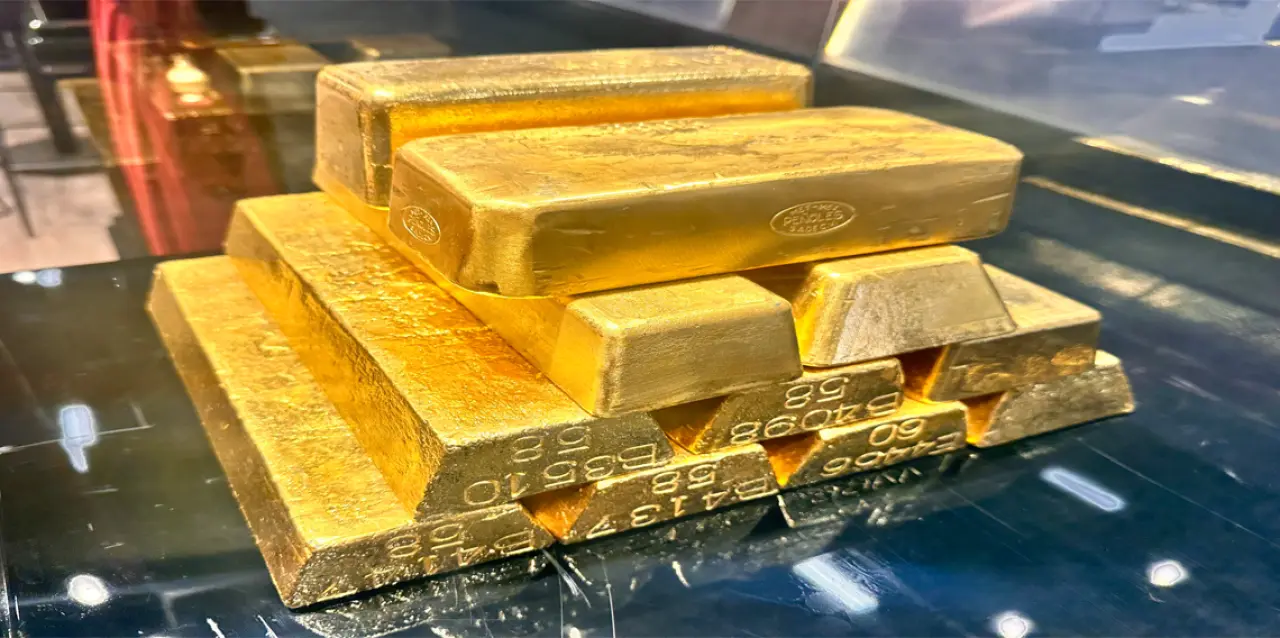 Altın'da 'Trump' etkisi: Ons altın tüm zamanların rekorunu kırdı |  Karadenizgazete.com.tr