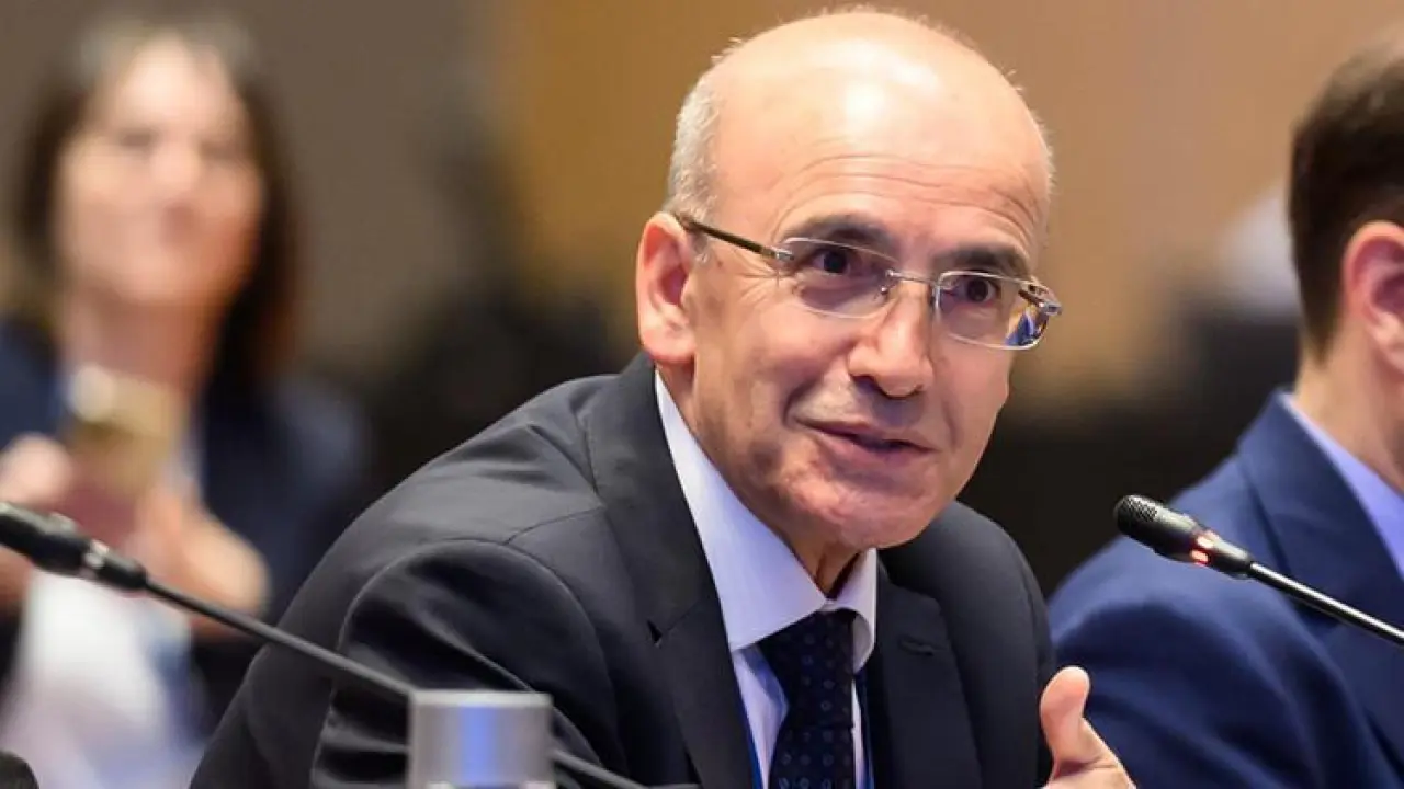 Hazine ve Maliye Bakanı Şimşek, İslami Finans Zirvesi için Londra'da -  Bigpara Haber