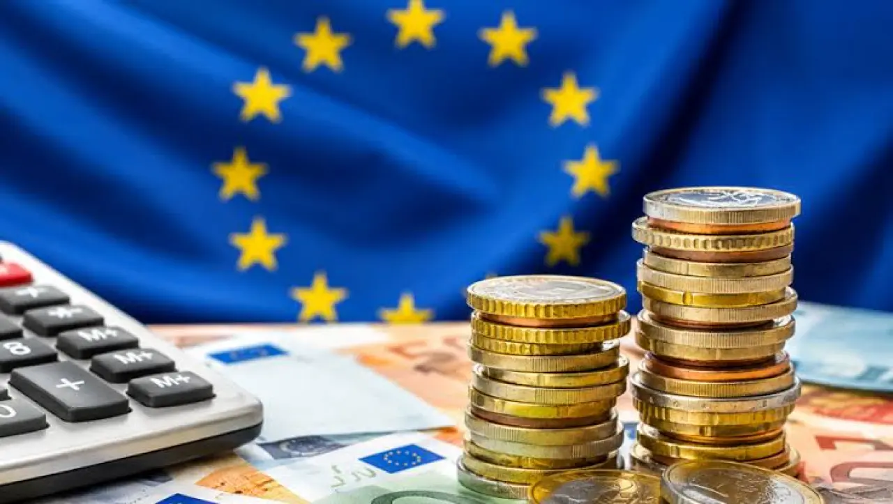 Euro Bölgesi'nde ekonomik güven düştü, istihdam beklentisi geriledi |  EKOTÜRK