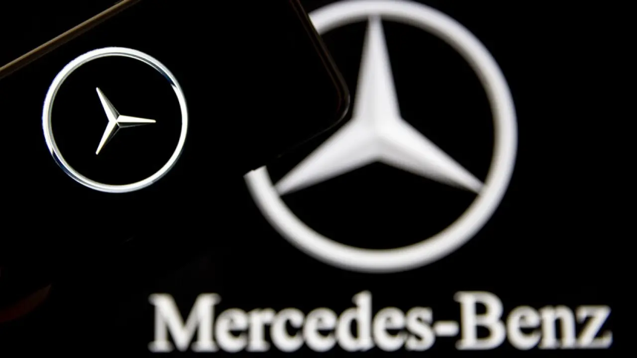 Mercedes-Benz logosu
