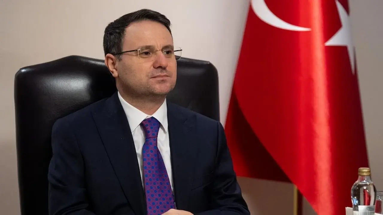 Adalet Bakanı Akın Gürlek duyurdu: Sokak çetelerine 5 ilde eş zamanlı operasyon | Politika ve Siyaset Haberleri